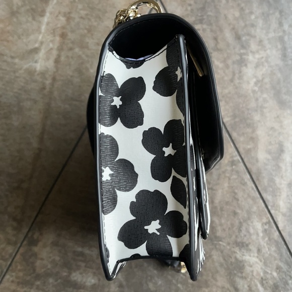 Kate Spade remi graphic blooms flap chain crossbody - Picture 2 of 16